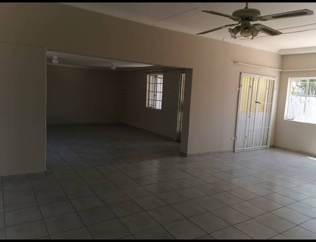 4 BEDROOM HOUSE SOLD IN DANVILLE